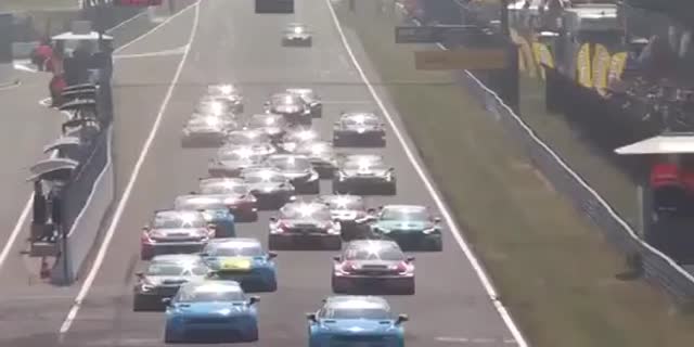 WTCR第4戦オランダ優勝はテッド・ビョーク（LYNK & CO）、気になるレース結果とハイライト動画（世界ツーリングカー選手権）