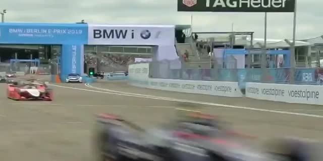 2019年フォーミュラE第10戦ベルリンE-Prix優勝は、ルーカス ディ・グラッシ（Audi）。日産が2位獲得！レース動画とレースリザルト