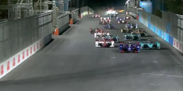 【動画で見るレース結果】2021年フォーミュラE(第2戦ディルイーヤEーprix)優勝はジャガーのサム・バード