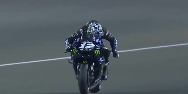 中上貴晶はリタイア 動画で見るMotoGP第1戦カタールGP決勝 YAMAHAのビニャーレス