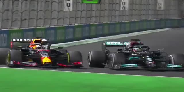 F1 2021 第22戦アブダビGP 無料放送/ライブ配信と視聴方法。DAZNとフジテレビNEXTのF1テレビ放送日程